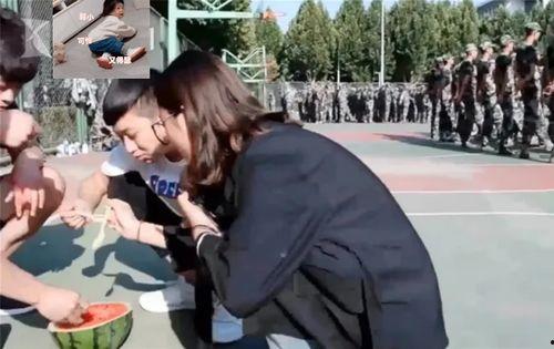 学生跳舞吃瓜视频大全,学生吃瓜视频大全，笑点满满！